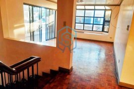 House for sale in Commonwealth, Metro Manila