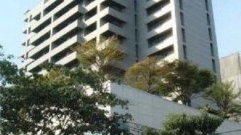 Park Thonglor Tower