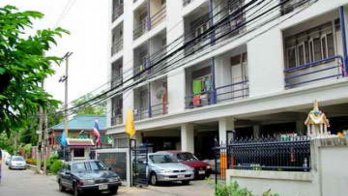 Varoonthip Condominium