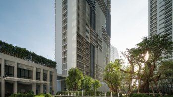 Park Origin Phrom Phong