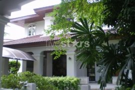 3 Bedroom House for rent in Wang Thonglang, Bangkok near MRT Mahatthai