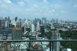 2 Bedroom Condo for sale in 185 Rajadamri, Lumpini, Bangkok near BTS Ratchadamri