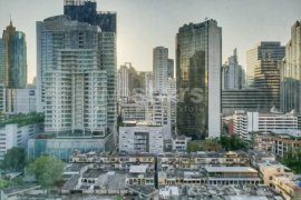 1 Bedroom Condo for sale in Wind Sukhumvit 23, Khlong Tan Nuea, Bangkok near MRT Sukhumvit