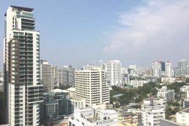 2 Bedroom Condo for sale in Noble Refine, Khlong Tan, Bangkok near BTS Phrom Phong