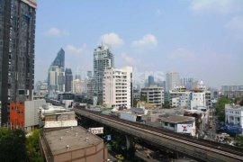 2 Bedroom Condo for sale in The Crest Sukhumvit 34, Khlong Tan, Bangkok near BTS Thong Lo