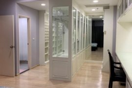 2 Bedroom Condo for rent in Noble Remix, Phra Khanong, Bangkok near BTS Thong Lo