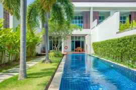 3 Bedroom Condo for sale in Choeng Thale, Phuket