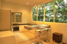 4 Bedroom House for rent in Prompak Gardens, Khlong Tan Nuea, Bangkok