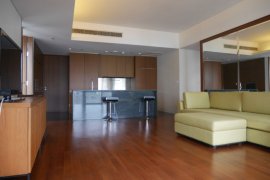 2 Bedroom Condo for rent in Hansar Rajdamri, Lumpini, Bangkok near BTS Ratchadamri