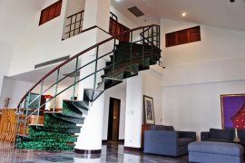 4 Bedroom Condo for rent in Raintree Village Apartment, Khlong Tan Nuea, Bangkok near BTS Phrom Phong