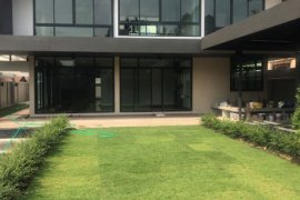 4 Bedroom House for rent in Khlong Tan Nuea, Bangkok