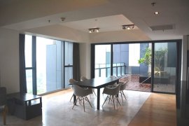 3 Bedroom Condo for rent in The Met, Thung Maha Mek, Bangkok near BTS Chong Nonsi