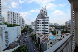 2 Bedroom Condo for sale in 49 Plus, Khlong Tan Nuea, Bangkok near BTS Phrom Phong