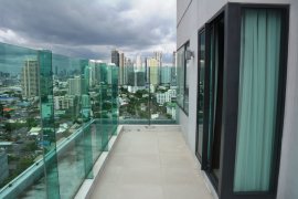 2 Bedroom Condo for sale in Rhythm Sukhumvit 36 - 38, Phra Khanong, Bangkok near BTS Thong Lo
