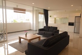 2 Bedroom Condo for sale in D.S. Tower 2 Sukhumvit 39, Khlong Tan Nuea, Bangkok