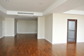 4 Bedroom Condo for rent in La Cascade, Phra Khanong, Bangkok