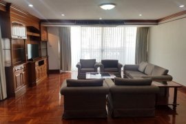 4 Bedroom Condo for rent in Raj Mansion, Khlong Toei, Bangkok near BTS Phrom Phong