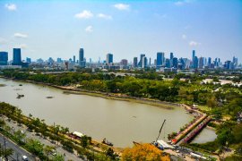 3 Bedroom Condo for rent in Khlong Toei, Bangkok near BTS Asoke