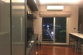 2 Bedroom Condo for sale in Thru Thonglor, Bang Kapi, Bangkok