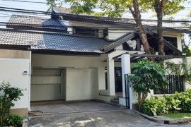 3 Bedroom House for rent in Thung Maha Mek, Bangkok