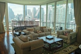3 Bedroom Condo for rent in Royce Private Residences, Khlong Toei Nuea, Bangkok near MRT Sukhumvit