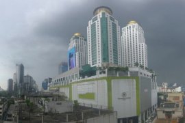 2 Bedroom Condo for sale in MANHATTAN CHIDLOM, Makkasan, Bangkok near MRT Ratchaprarop