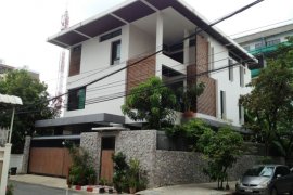 6 Bedroom House for sale in Chong Nonsi, Bangkok