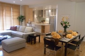 3 Bedroom Condo for rent in The Legend Saladaeng, Silom, Bangkok near MRT Silom