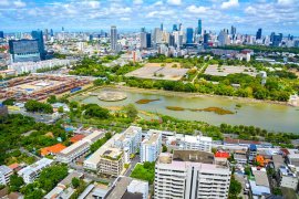 3 Bedroom Condo for sale in Millennium Residence, Khlong Toei, Bangkok near BTS Phrom Phong