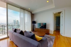 2 Bedroom Condo for rent in Royce Private Residences, Khlong Toei Nuea, Bangkok near MRT Sukhumvit