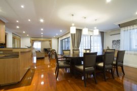 3 Bedroom Condo for rent in Baan Sawasdee, Khlong Toei Nuea, Bangkok near MRT Sukhumvit