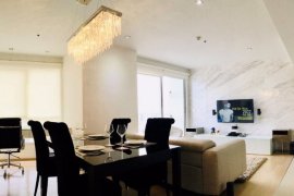 2 Bedroom Condo for sale in Phra Khanong, Bangkok near BTS Thong Lo