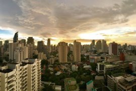 3 Bedroom Condo for rent in The Habitat Sukhumvit 53, Khlong Tan Nuea, Bangkok near BTS Phrom Phong