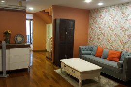 2 Bedroom Condo for sale in Supalai Place, Khlong Toei Nuea, Bangkok