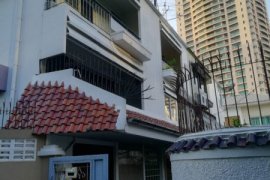 2 Bedroom House for sale in Thung Maha Mek, Bangkok