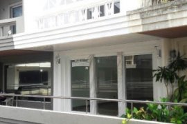 4 Bedroom House for rent in Khlong Tan Nuea, Bangkok