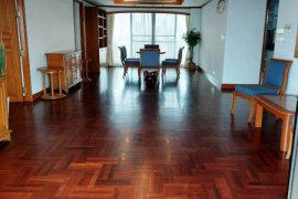 3 Bedroom Condo for rent in Riverside Villa Condominium 2, Yan Nawa, Bangkok