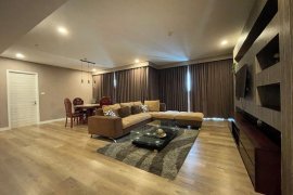 3 Bedroom Condo for rent in Fullerton, Phra Khanong, Bangkok near BTS Ekkamai
