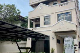 5 Bedroom House for rent in Khlong Toei, Bangkok near BTS Nana