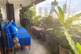 2 Bedroom Condo for sale in D.S. Tower 2 Sukhumvit 39, Khlong Tan Nuea, Bangkok