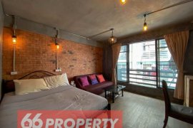 1 Bedroom Condo for sale in Chiang Mai