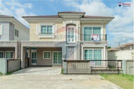 3 Bedroom House for sale in Bang Wa, Bangkok near MRT Phetkasem 48