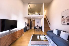 1 Bedroom Condo for sale in Khlong Tan Nuea, Bangkok near MRT Sukhumvit