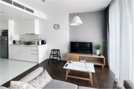 1 Bedroom Condo for sale in Thung Maha Mek, Bangkok