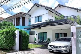 3 Bedroom House for sale in Bang Na, Bangkok
