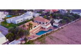 6 Bedroom House for sale in Pong, Chonburi