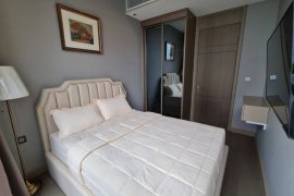 2 Bedroom Condo for rent in The Esse at Singha Complex, Khlong Toei Nuea, Bangkok near MRT Phetchaburi