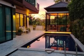 3 Bedroom Villa for sale in Choeng Thale, Phuket