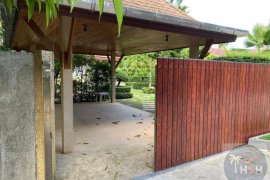 5 Bedroom Villa for Sale or Rent in Chalong, Phuket