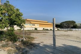 Land for sale in Bang Pu Mai, Samut Prakan near BTS Sichanpradit
